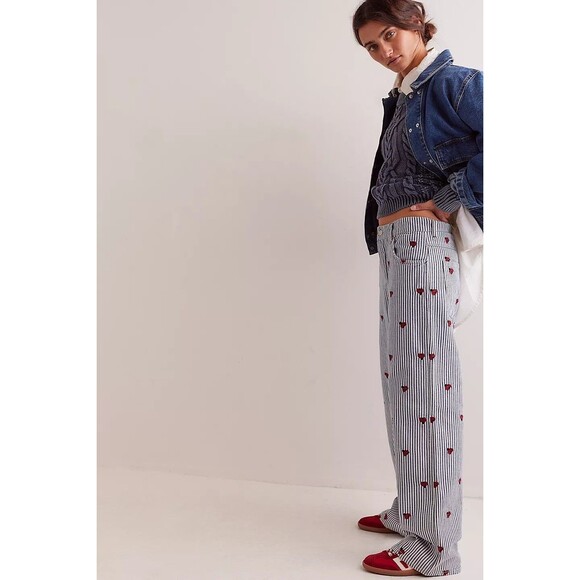 Free People We The Free Bugged Out Straight-Leg Jeans Pants Ladybug S-27 282251 - Picture 4 of 10